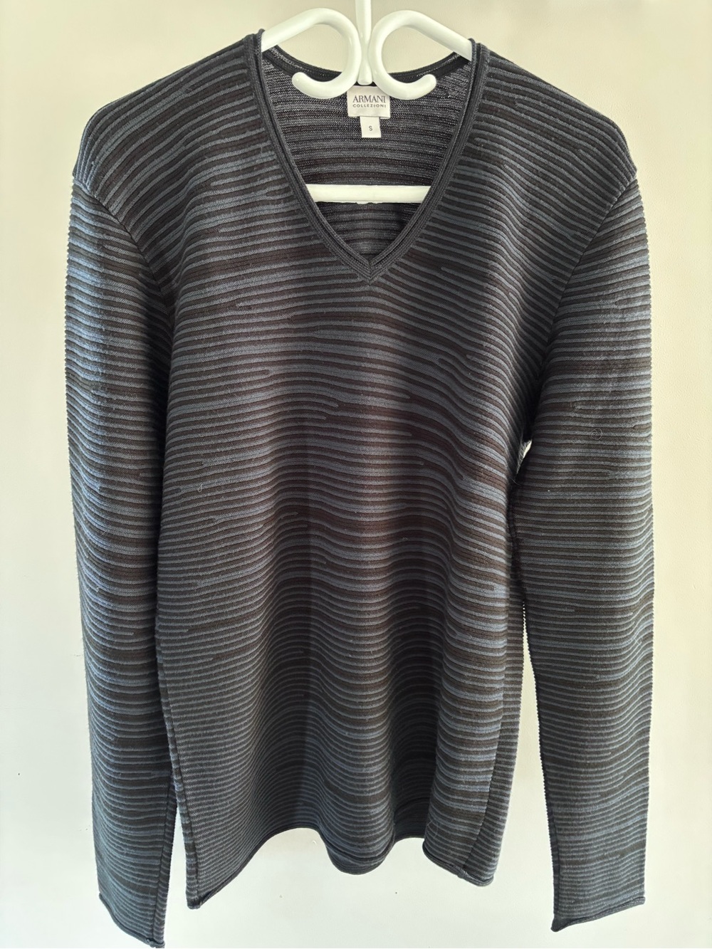 Armani Collezioni Men's Charcoal and Light Gray V-Neck Ribbed Sweater
